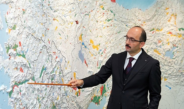 İzmir'de Sulama Sezonu a&ccedil;ıldı