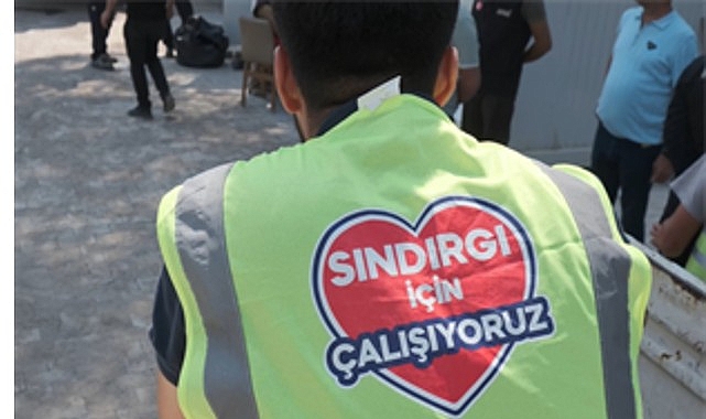 İzmir&rsquo;den Balıkesir&rsquo;e yardım k&ouml;pr&uuml;s&uuml;
