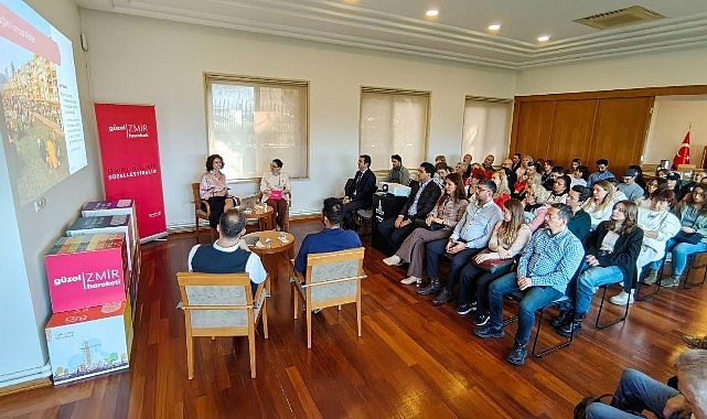 İzmir&rsquo;in Kamusal Mekan S&ouml;yleşileri&rsquo;nde &uuml;&ccedil;&uuml;nc&uuml; oturum