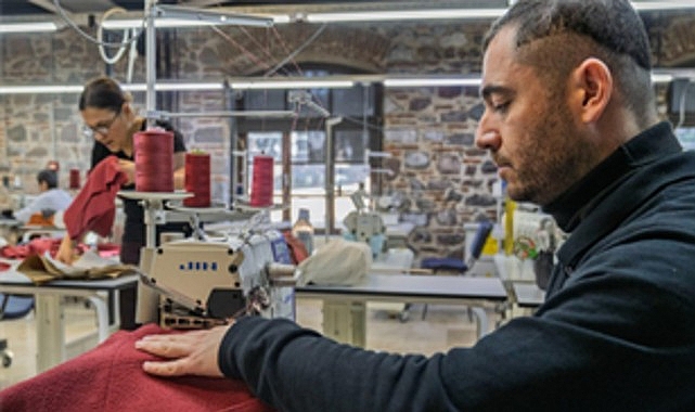İzmir&rsquo;in yeni başlangı&ccedil;lara a&ccedil;ılan kapısı: Meslek Fabrikası
