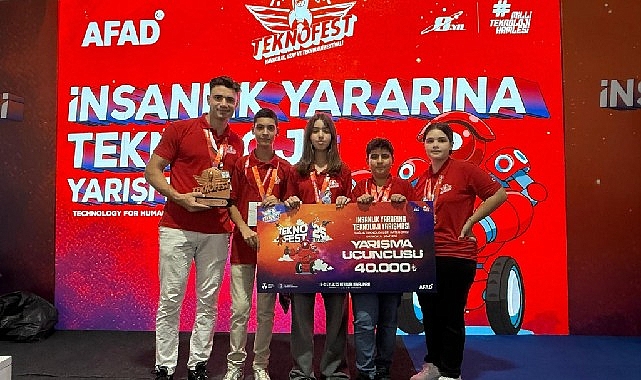 İzmirli &Ouml;ğrencilerden TEKNOFEST 2025&rsquo;te &ldquo;ExoShoulder: Akıllı Omuz Destek Sistemi Projesi&rdquo; ile B&uuml;y&uuml;k Başarı