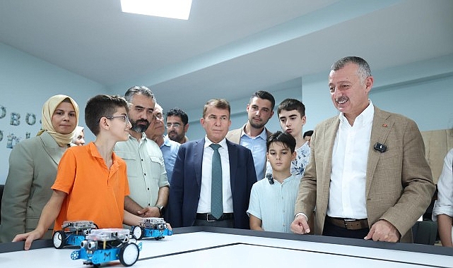 İzmit'in yeni Bilgievi Kuru&ccedil;eşme'ye a&ccedil;ıldı