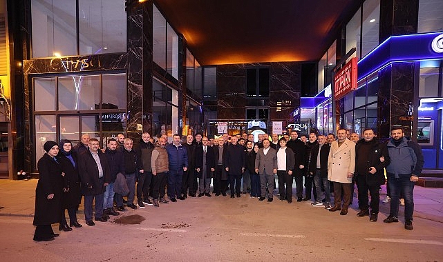 İzmitli esnaflar, Başkan B&uuml;y&uuml;kakın&rsquo;ı iftarda ağırladı