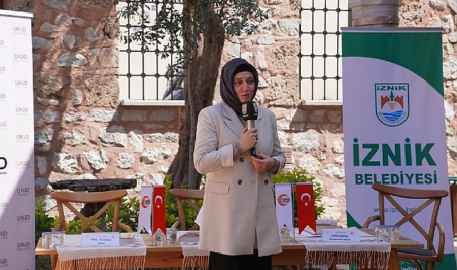 İznik, k&ouml;kl&uuml; ge&ccedil;mişine yakışır anlamlı bir etkinliğe daha ev sahipliği yaptı.