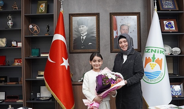 İznik&rsquo;te 23 Nisan&rsquo;ın Başkanı Ada oldu