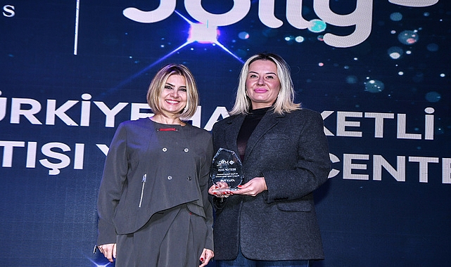 Jolly, MSC Cruises&rsquo;tan 'En Fazla T&uuml;rkiye Hareketli Program Satışı Yapan Acenta' &ouml;d&uuml;l&uuml;n&uuml; aldı