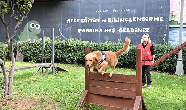 Kadık&ouml;y Belediyesi 4 Sertifikalı Arama K&ouml;peği Olan Tek İl&ccedil;e