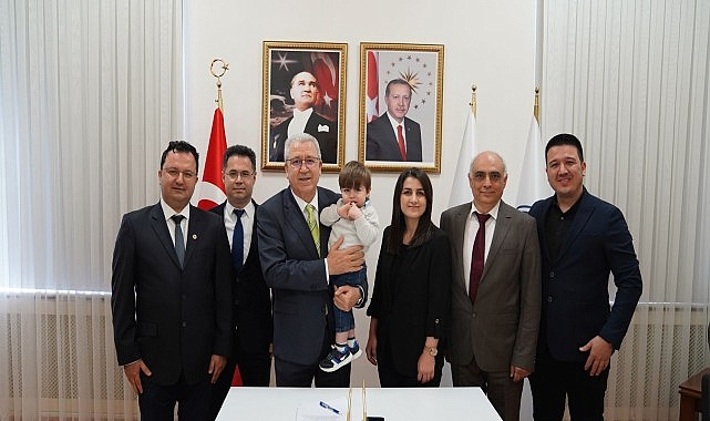 Kadın hastalar i&ccedil;in tasarlanan giyilebilir harici idrar toplama cihazı tasarımı &ouml;d&uuml;llendirildi