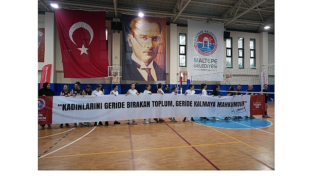 Kadınlar şiddeti &ldquo;blok&rdquo;ladı