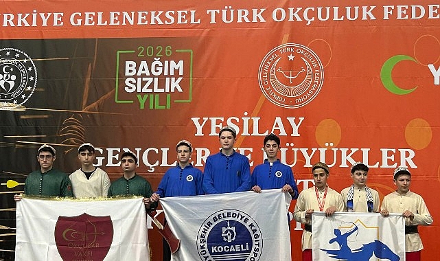 Kağıtspor&rsquo;un olduğu her yerde başarı var