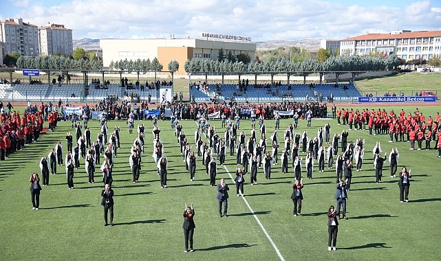 Kahramankazan&rsquo;da Cumhuriyetin 102. Yıl D&ouml;n&uuml;m&uuml; Coşkusu