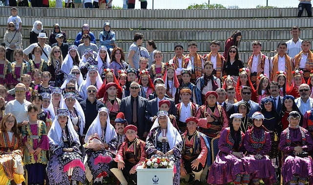 Kahramankazan&rsquo;da Halk Oyunları Ş&ouml;leni Coşkusu