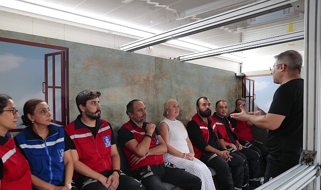 ​KAM, Bornova&rsquo;da &lsquo;Hatırlamak Yetmez, Hazırlanmak Gerek&rsquo; dedi