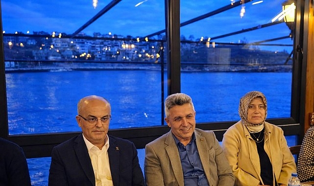Kandıra Belediye Meclisi İftar Sofrası&rsquo;nda  Bir Araya Geldi