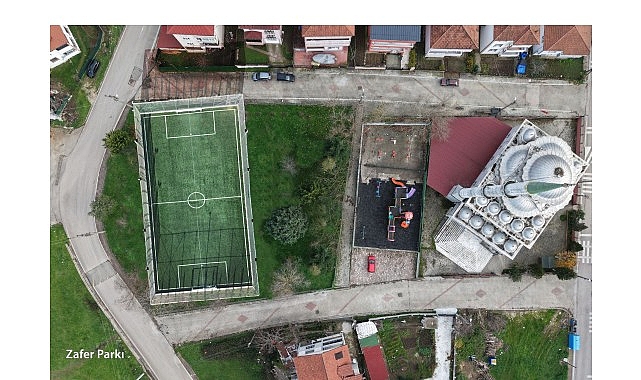Kandıra&rsquo;ya 5 Yeni Halı Saha