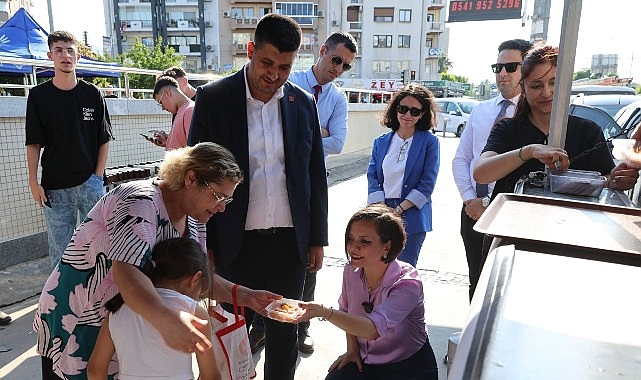 Karabağlar Belediyesi&rsquo;nden Ferdi Zeyrek Anısına Lokma İkramı
