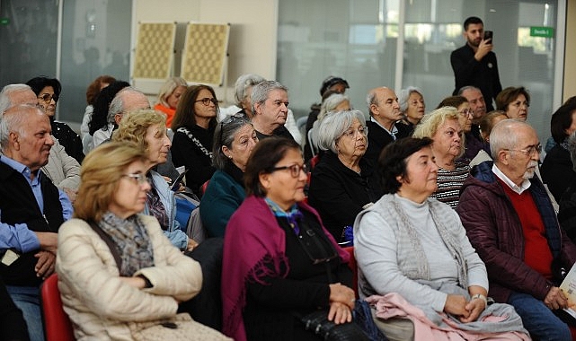 Karşıyaka Belediyesi 3. Yaş &Uuml;niversitesi&rsquo;nde yeni d&ouml;nem başlıyor!
