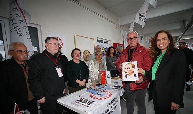 Karşıyaka&rsquo;da Sosyal Etki ve G&ouml;n&uuml;ll&uuml;l&uuml;k Festivali başladı