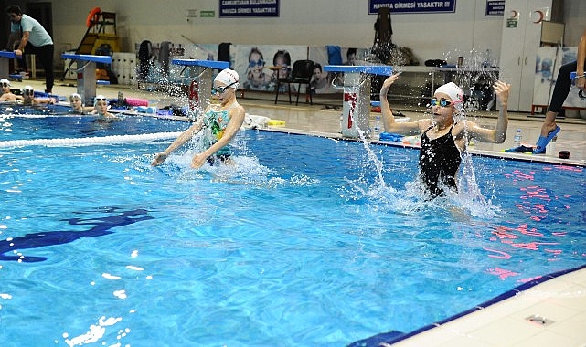 Karşıyaka&rsquo;da spor, dostluk ve eğlence bir arada!
