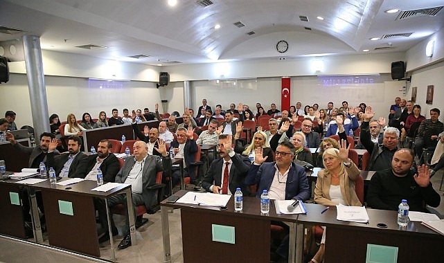 Karşıyaka&rsquo;nın 4,9 milyarlık 2026 b&uuml;t&ccedil;esine onay