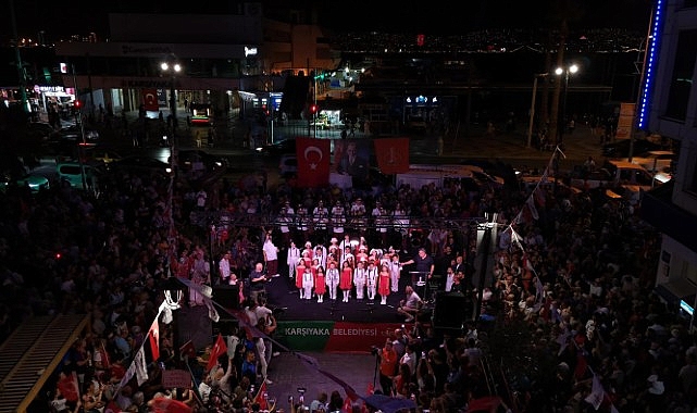 Karşıyaka&rsquo;yı &lsquo;zafer&rsquo; coşkusu sardı