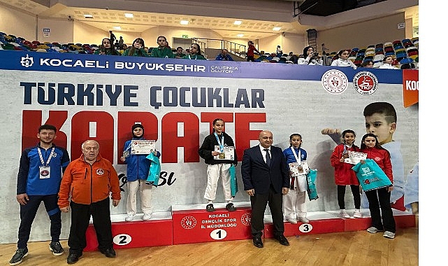 Kartepe Belediye Spor&rsquo;dan T&uuml;rkiye Derecesi