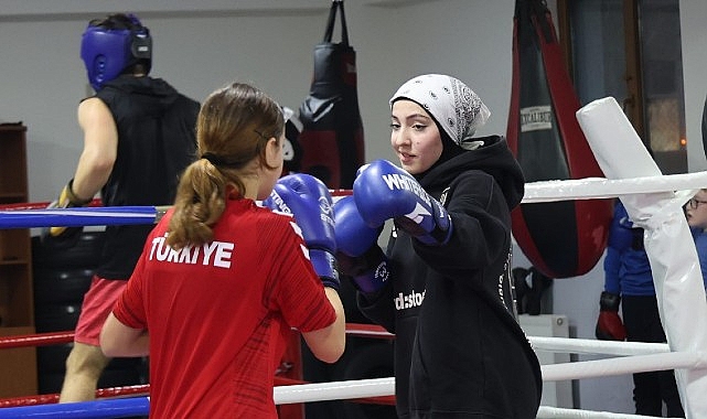 Kartepe Belediyesi Kış Spor Okulları ile &Ccedil;ocuklar Sporla B&uuml;y&uuml;yor