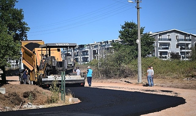 Kartepe Belediyesi&rsquo;nin Asfalt Atağı Devam Ediyor