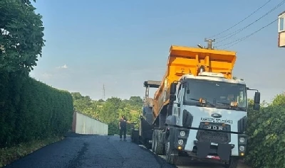 Kartepe&rsquo;de Asfalt Mesaisi Aralıksız S&uuml;r&uuml;yor