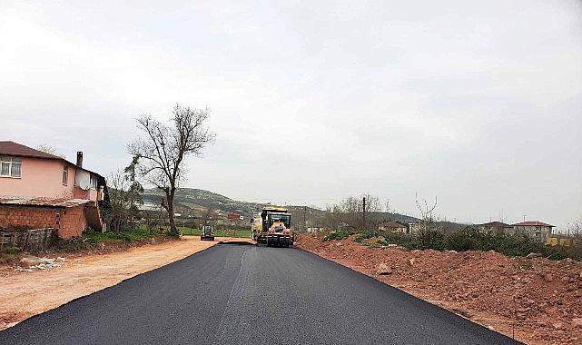 Kartepe G&uuml;l&uuml;mser Sokak yenileniyor