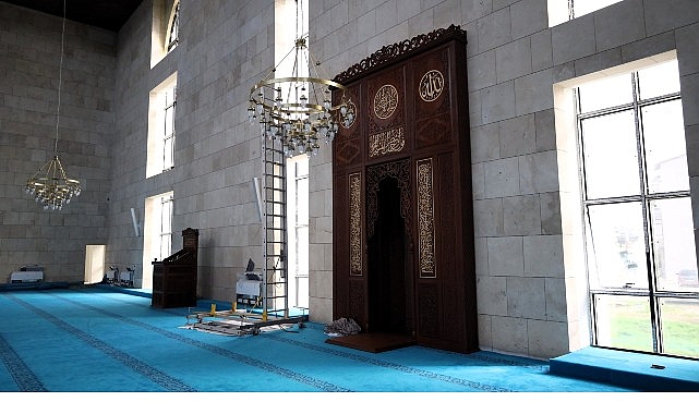 Kartepe Kent Meydanı Camii&rsquo;nde sona doğru