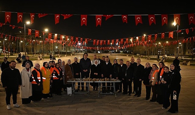 Kartepe Kent Meydanı&rsquo;nda Ramazan Akşamı