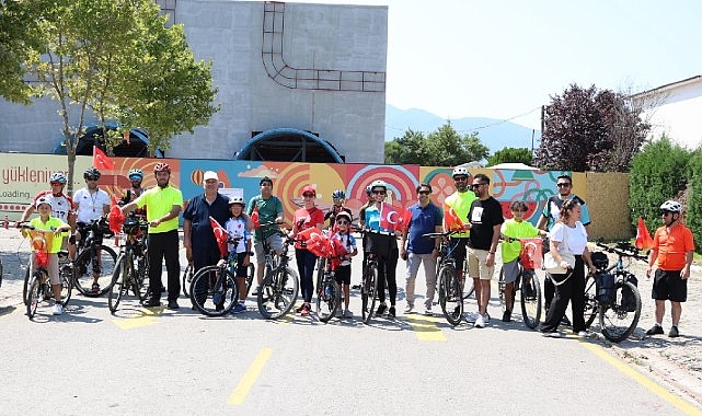 Kartepe&rsquo;de 15 Temmuz İ&ccedil;in Pedallar &Ccedil;evrildi