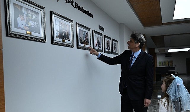 Kartepe&rsquo;de Başkanlık Koltuğu Nevra Zeynep&rsquo;e Emanet