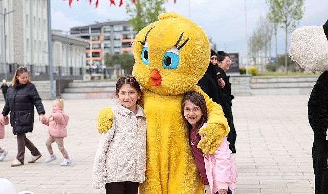 Kartepe&rsquo;de &Ccedil;ocuklar Bilim ve Eğlenceyle Buluştu