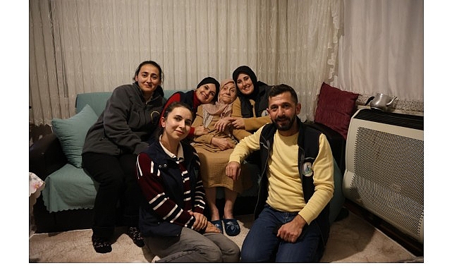 Kartepe&rsquo;de Kandil Bereketi Evlere Taşındı