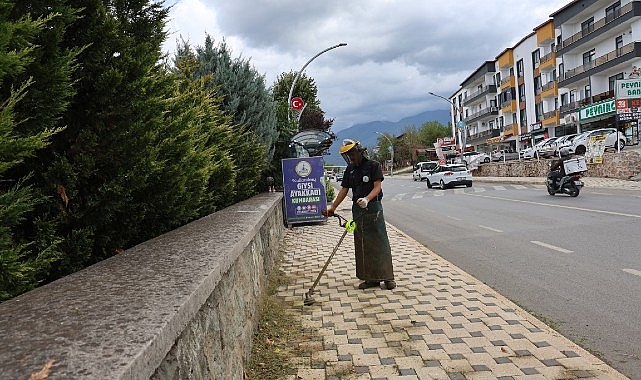 Kartepe&rsquo;de Parklarda Yoğun &Ccedil;alışma
