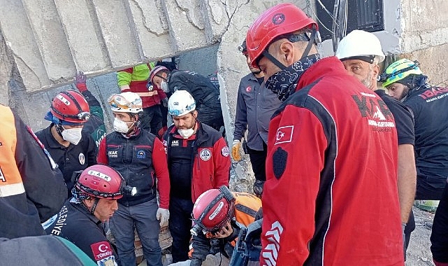 Kartepe&rsquo;den Dayanışma Eli Gebze&rsquo;ye Ulaştı