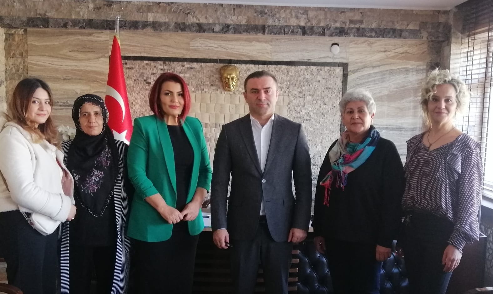 &Uuml;REVKAD yeni projeler i&ccedil;in kolları sıvadı