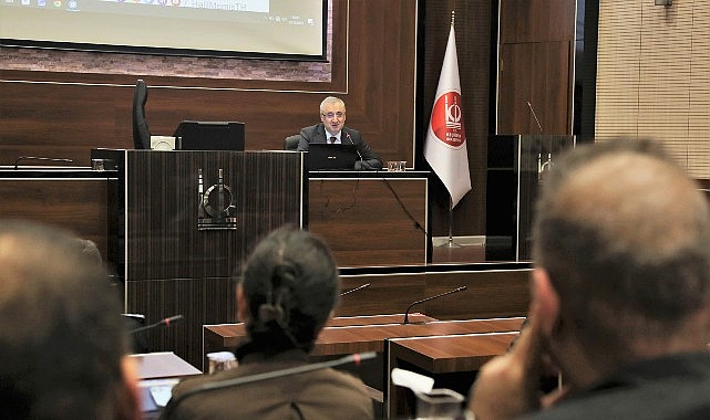 Ke&ccedil;i&ouml;ren Belediyesi Y&ouml;neticilerine Disiplin ve Yetki Devri Eğitimi