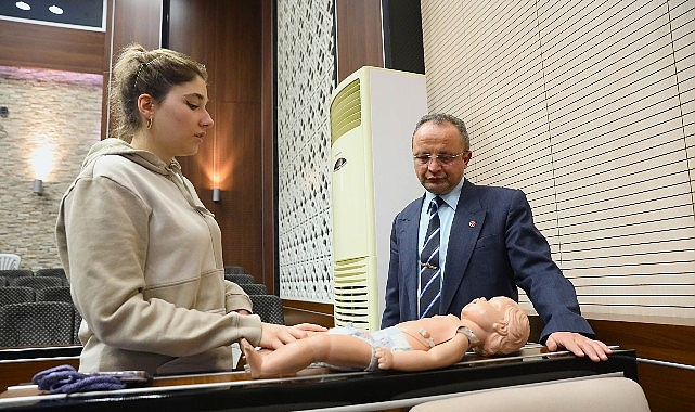 Ke&ccedil;i&ouml;ren Belediyesi&rsquo;nden Hayat Kurtaran Eğitim