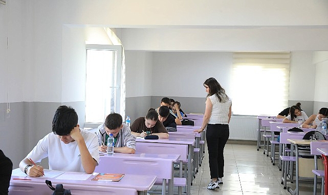 Ke&ccedil;i&ouml;ren Belediyesi'nden LGS provası