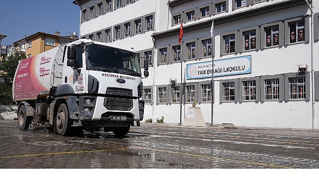 Ke&ccedil;i&ouml;ren Belediyesi&rsquo;nden Okullarda Temizlik Seferberliği