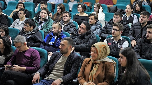 Ke&ccedil;i&ouml;ren Belediyesi&rsquo;nden Yapay Zek&acirc; Okuryazarlığına G&uuml;&ccedil;l&uuml; Destek