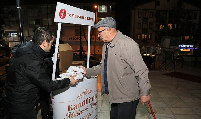 Ke&ccedil;i&ouml;ren&rsquo;de Regaip Kandili Bereketi Paylaşmayla Yaşandı
