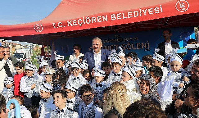 Ke&ccedil;i&ouml;ren'de s&uuml;nnet ş&ouml;leni coşkusu