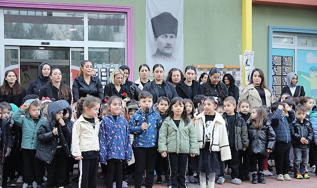 Ke&ccedil;i&ouml;renli &Ccedil;ocuklar Atat&uuml;rk&rsquo;&uuml; Sevgi ve Saygıyla Andı