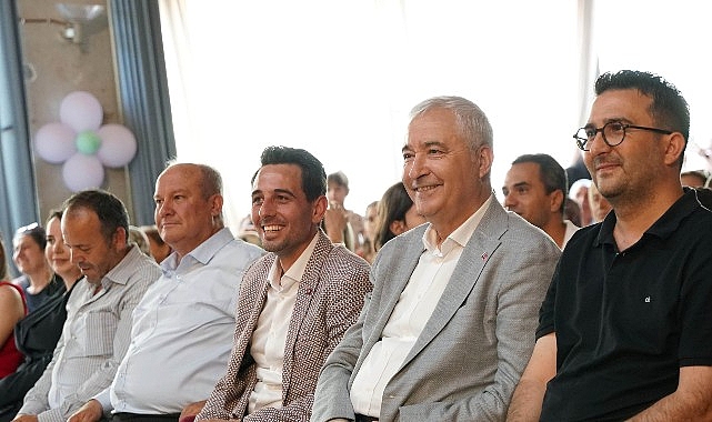 Kemalpaşa Belediyesi G&uuml;nd&uuml;z Bakımevlerinde Yıl Sonu Coşkusu