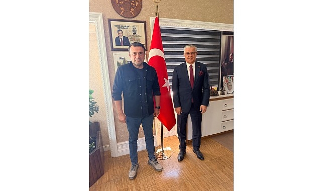 Kemer Belediye Basın Danışmanı Yenig&uuml;n emekli oldu