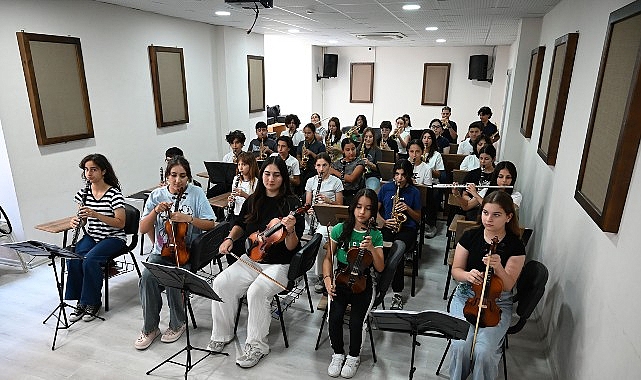 Kemer Belediyesi sokak hayvanları i&ccedil;in konser d&uuml;zenleyecekKemer Belediyesi sokak hayvanları i&ccedil;in konser d&uuml;zenleyecek